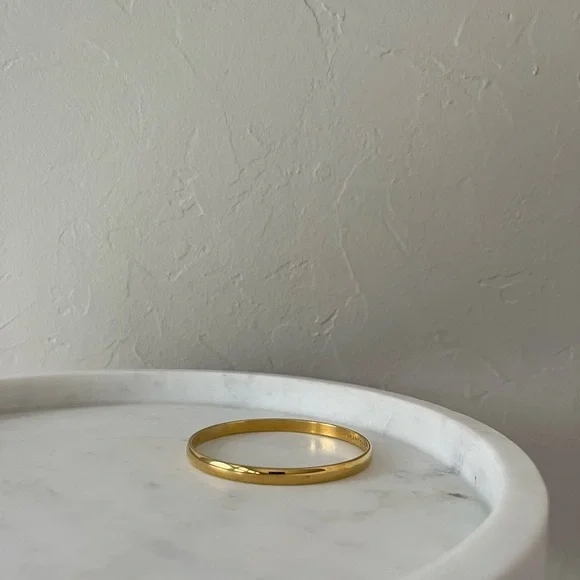 ♠️KATE SPADE NEW YORK HEART OF GOLD IDIOM BANGLE BRACELET - Picture 5 of 6